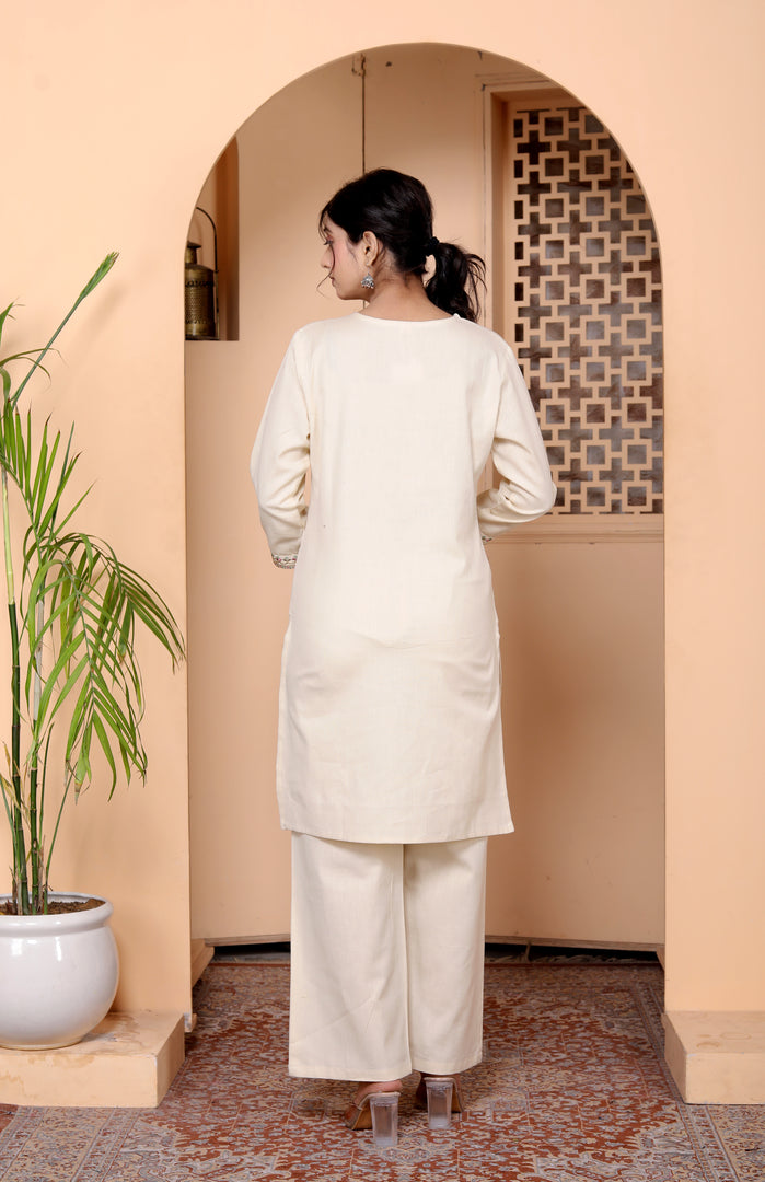 Fashionable Ethnic Stylish Floral Thread Work Co-Ord Set