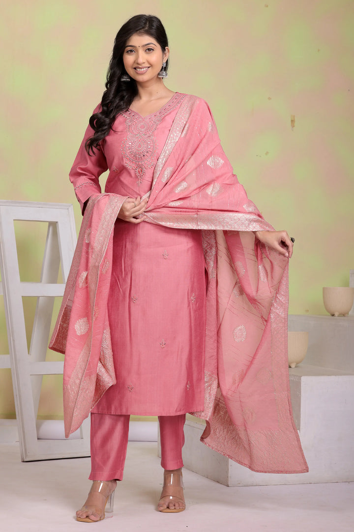 Blush Noor Embroidered Kurta Set