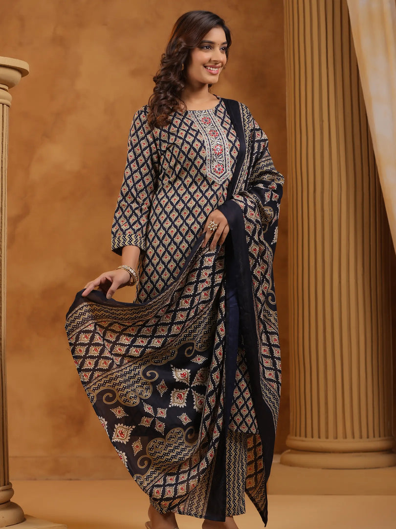 Ethnic Motifs Printed Rayon Kurta Set & Dupatta