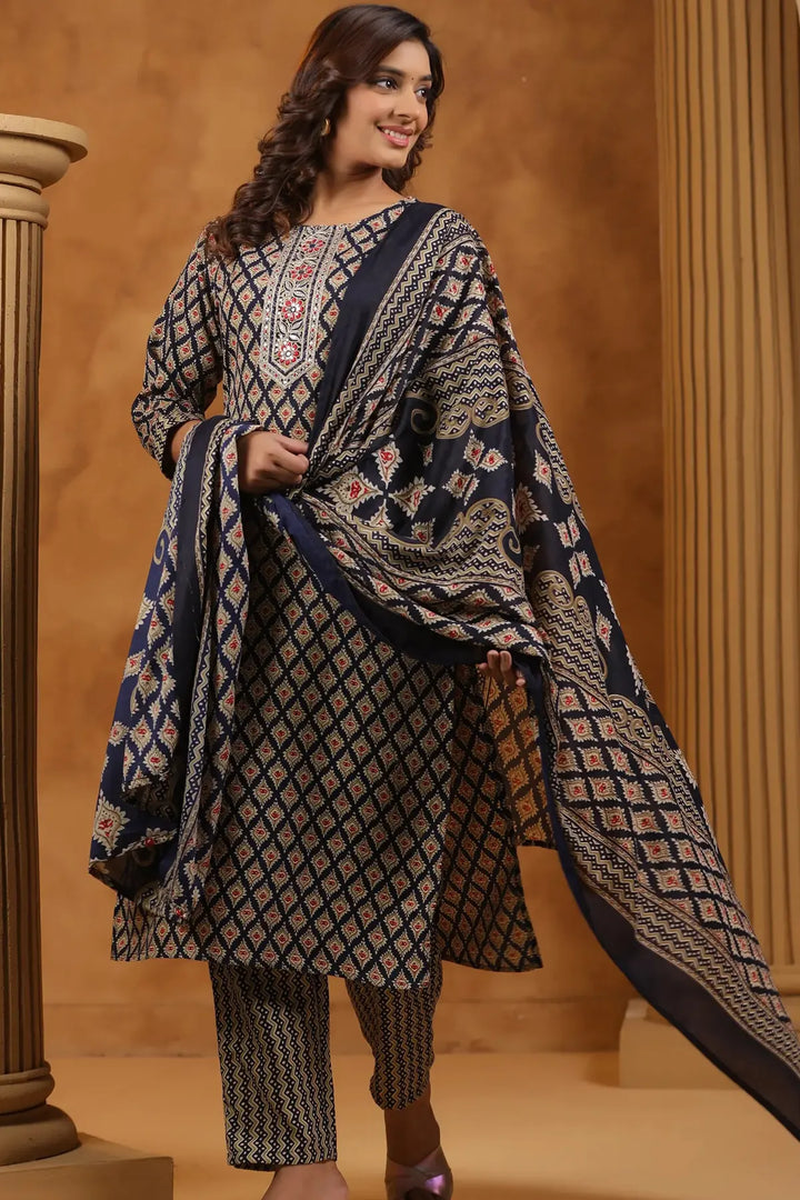 Ethnic Motifs Printed Rayon Kurta Set & Dupatta