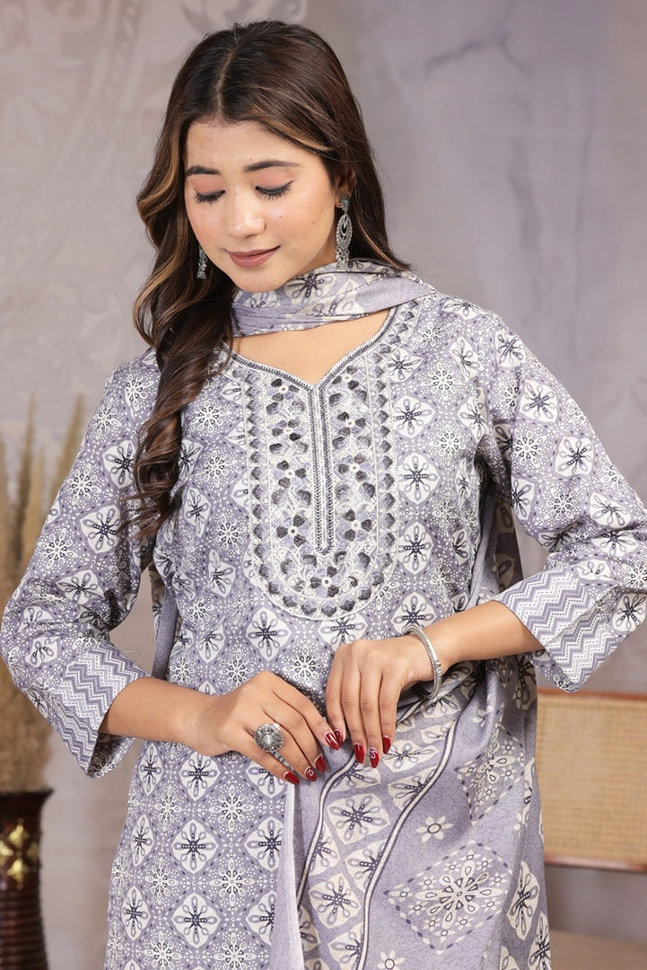 Soft Grey Bloom Cotton Suit Set