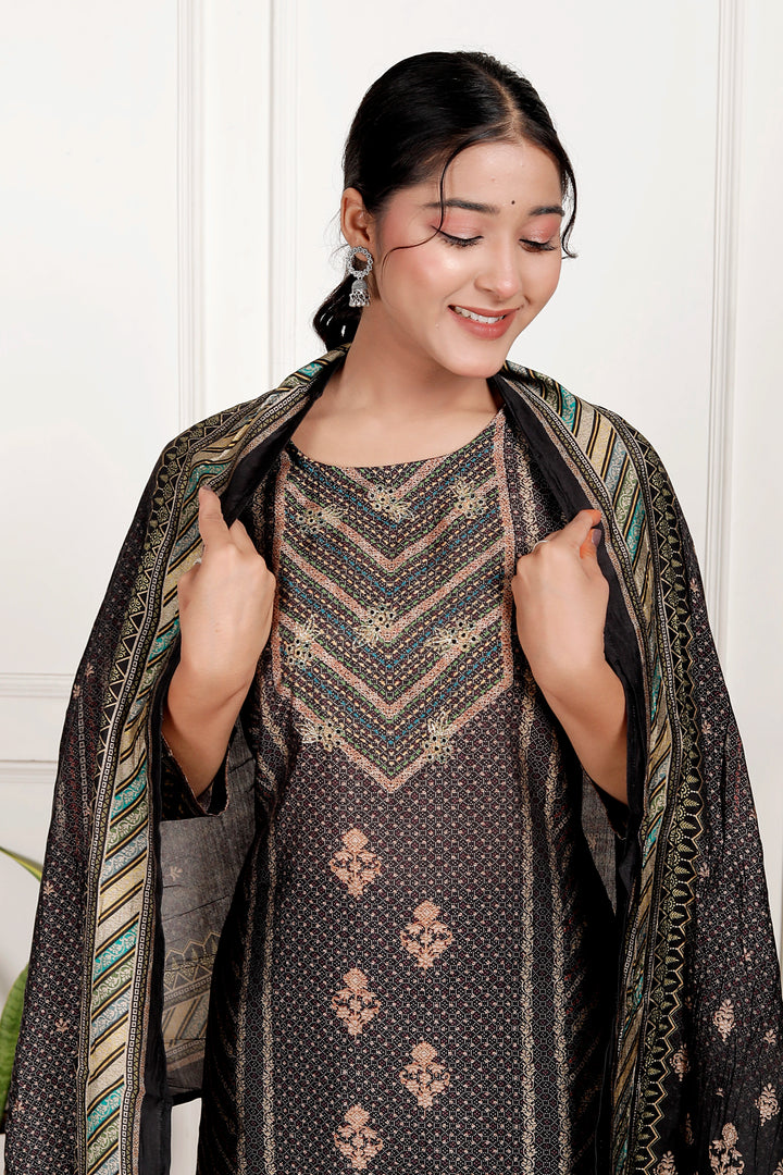 Blackwood Elegance Suit Set