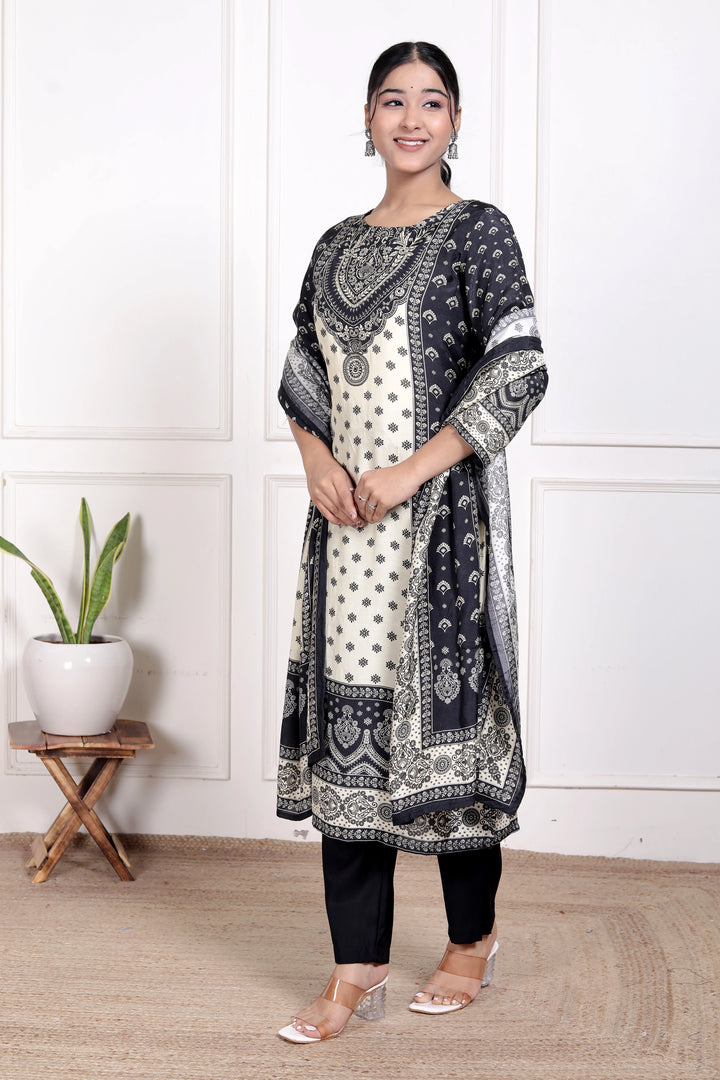 Midnight Bloom Elegance Suit Set