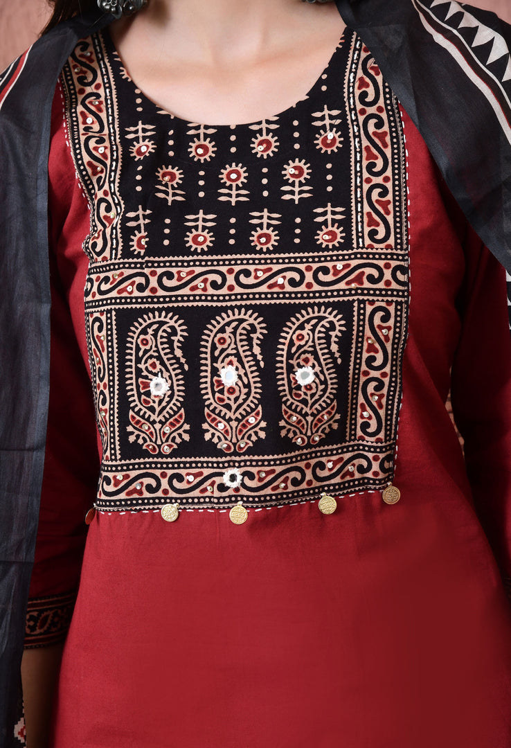 Maroon Heritage Handloom Suit Set