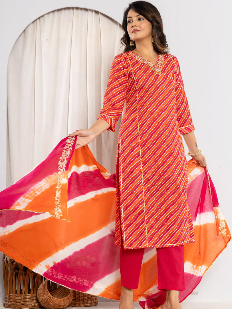 Bandhani Printed Gota Patti Regular fit Silk Suit Set 3/4 Sleeves