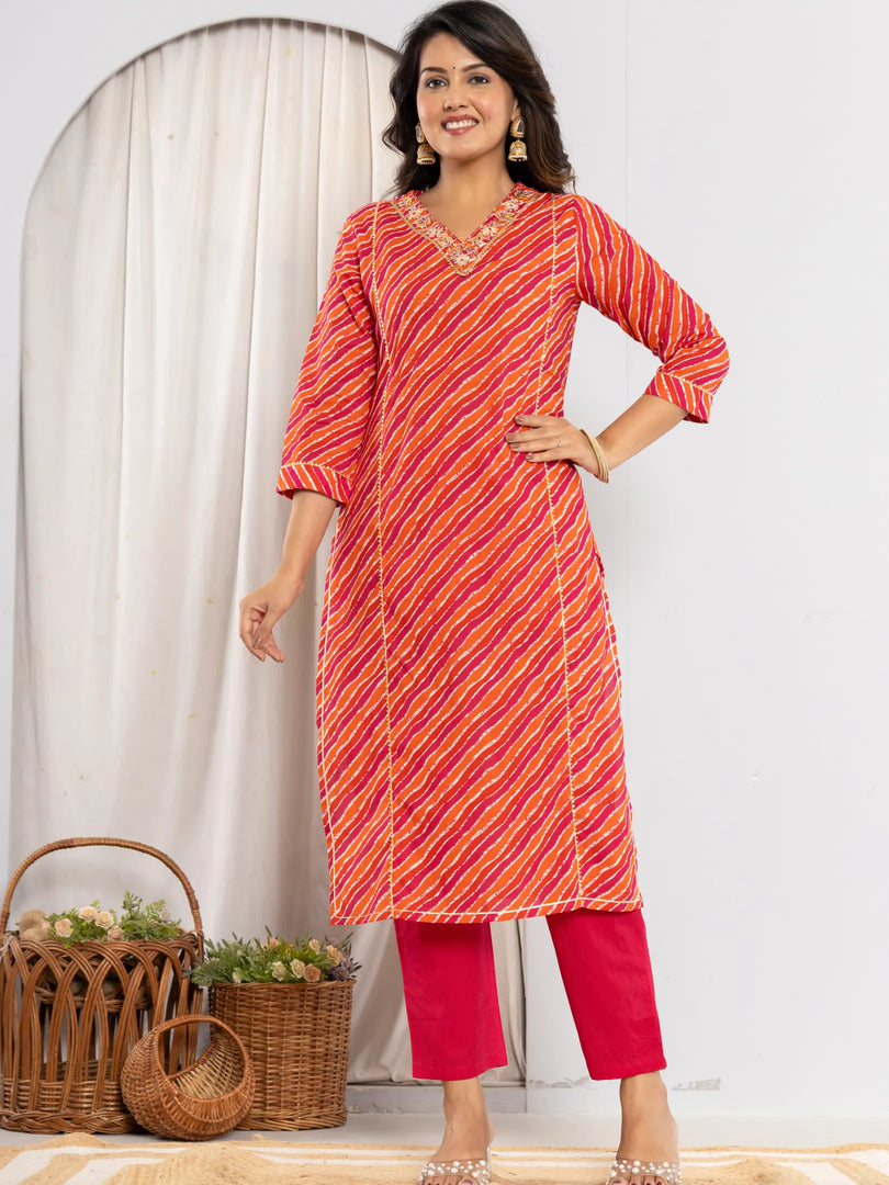Bandhani Printed Gota Patti Regular fit Silk Suit Set 3/4 Sleeves