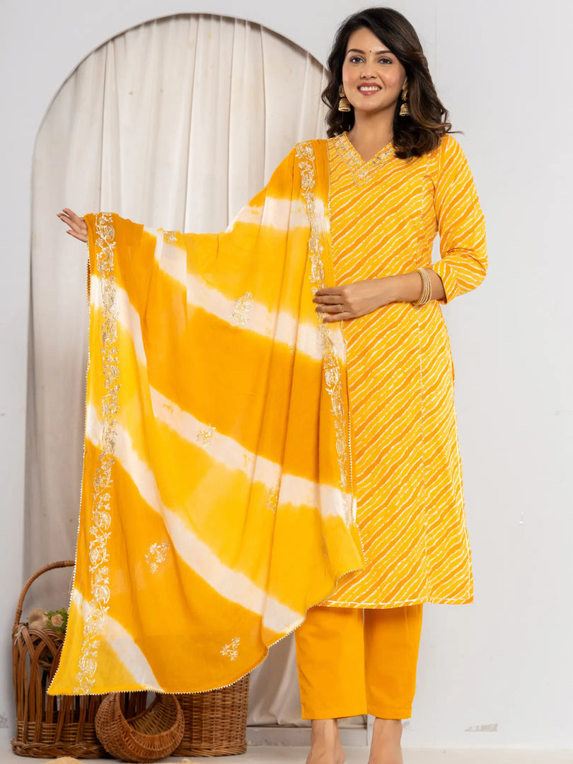 Bandhani Printed Gota Patti Regular fit Silk Suit Set 3/4 Sleeves